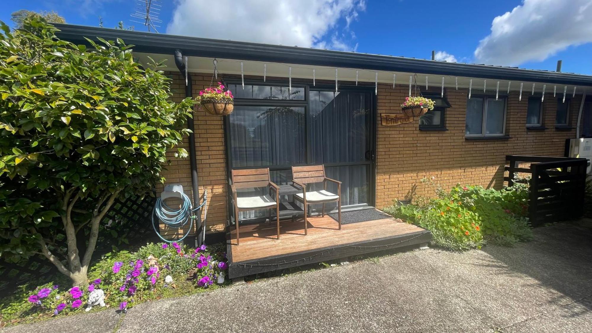 Mels Retreat Apartment Te Kuiti Exterior photo